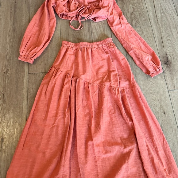 Petal and Pup Addison 2 piece - Picture 2 of 2